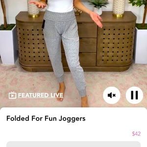 Hem & Thread Folded for fun joggers sz L